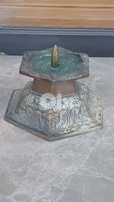 antique 3