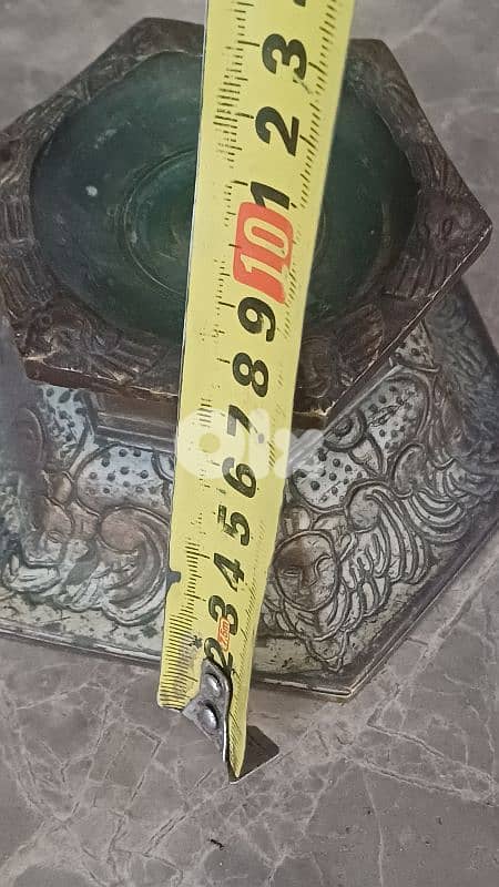 antique 10