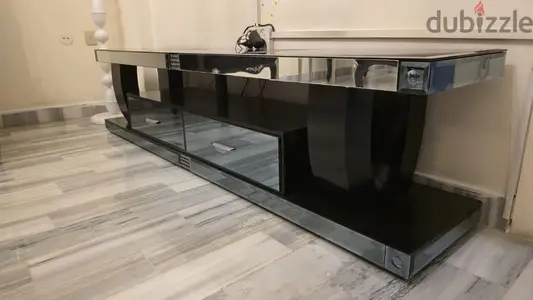 كونسول Tempered Glass Console تخفيض سبت وأحد