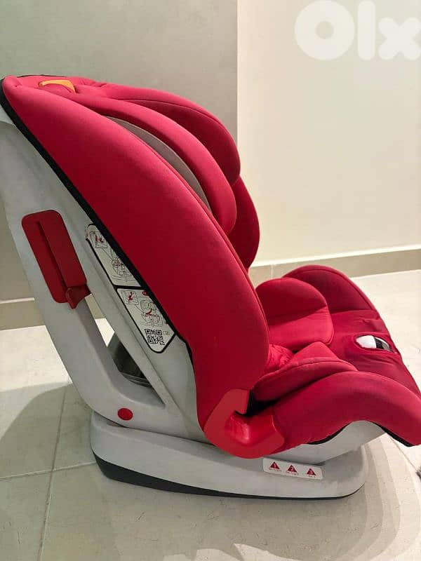 car seat 0