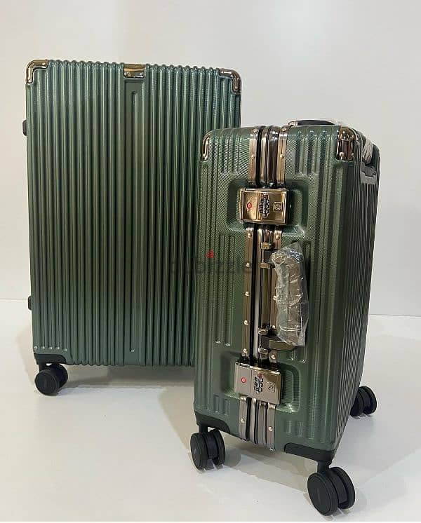 Aluminum lightweighted unbreakable suitcase set luggage travel bags 1
