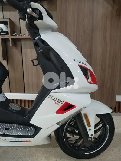 Peujeot speedfight 4 Total sport 125cc  injection water coolant CBS