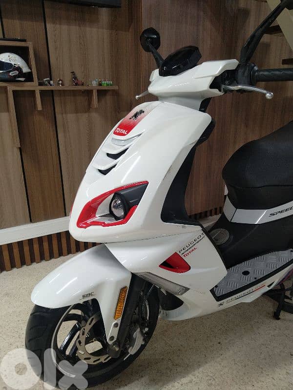 Peujeot speedfight 4 Total sport 125cc  injection water coolant CBS 13