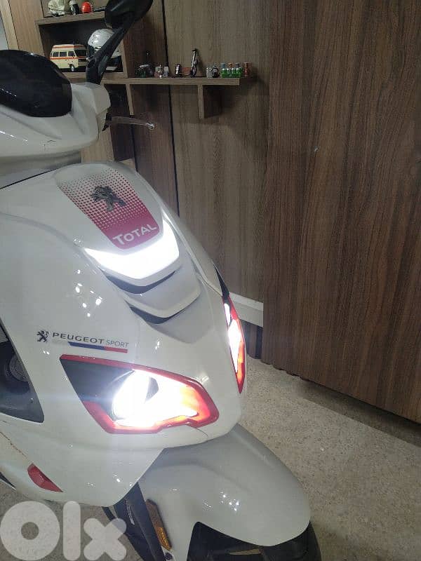 Peujeot speedfight 4 Total sport 125cc  injection water coolant CBS 15