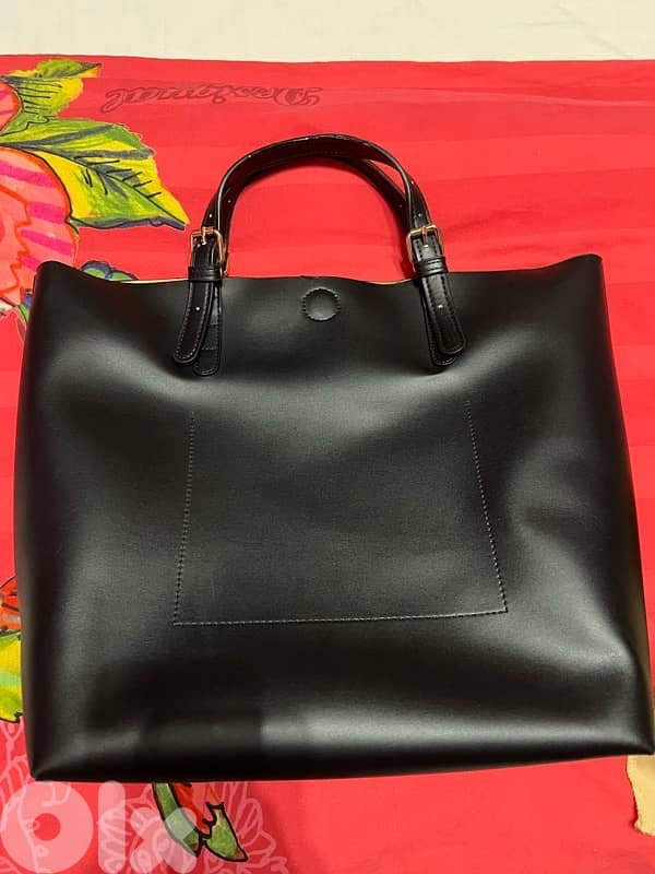 Black Handbag 0