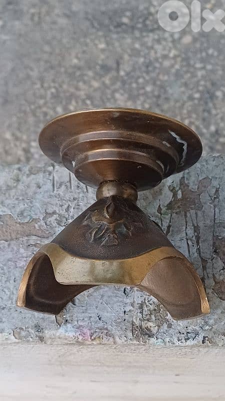 antique 8
