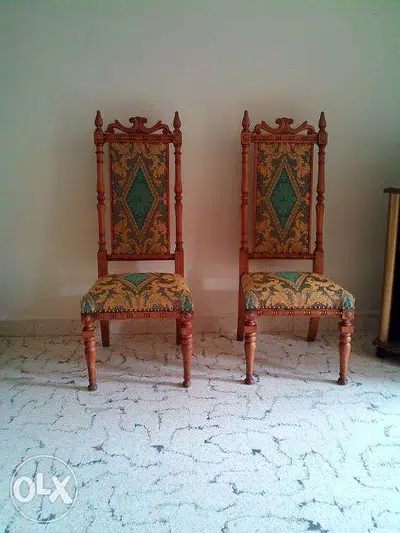 Nice antique chairs and style salon only 3 pce