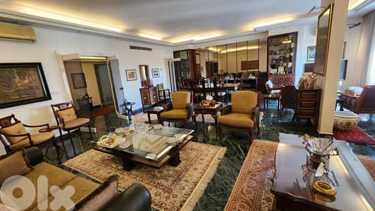 Apartment for Sale in Mar Elias شقة للبيع في مار الياس