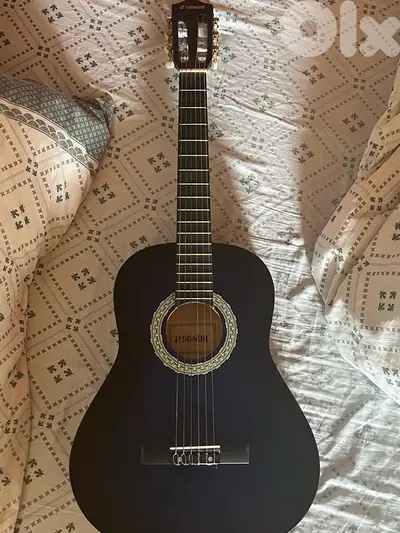 Acoustic Guitar – Like New, Perfect Sound!”