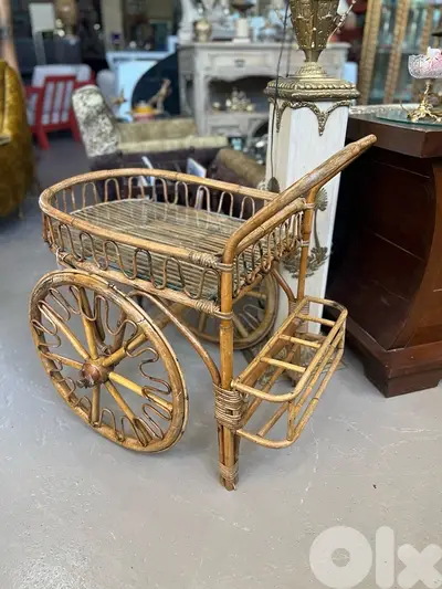 bamboo wheel service table