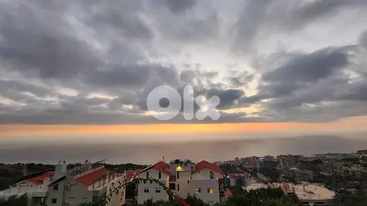 Apartment for sale in Halat/ Terrace/ Amazing Seaview