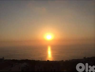 Apartment for sale in Halat/ Terrace/ Amazing Seaview
