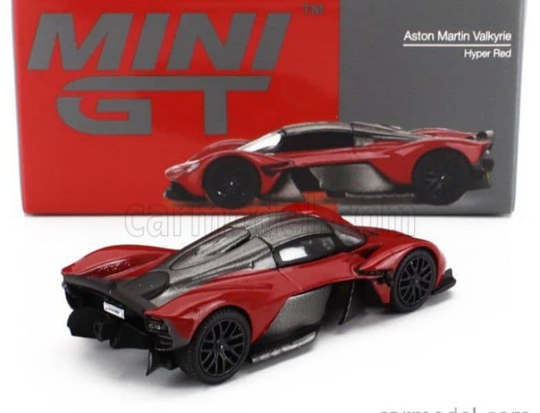 Aston Martin Valkyrie 2024 diecast car model 1;64. 2