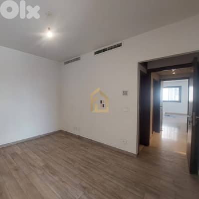 Apartment for rent in Sodeco JD71 شقة للإيجار في السوديكو