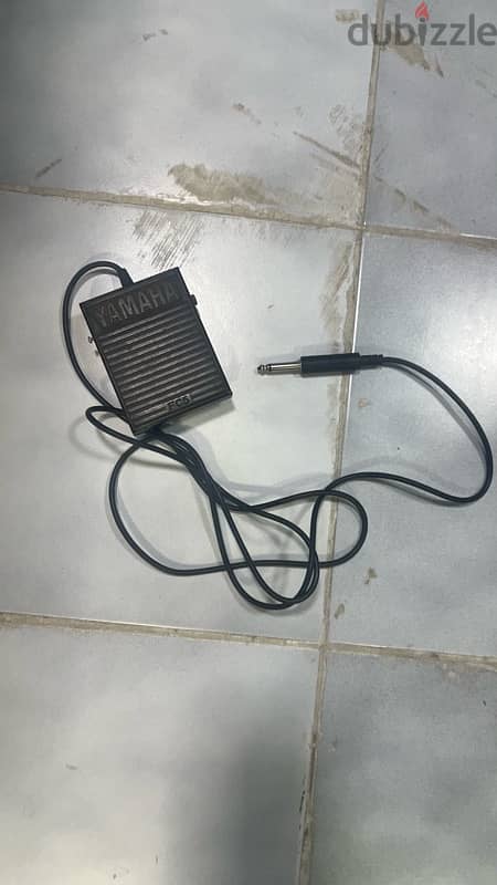 yamaha portable grand dgx630 electric piano 4