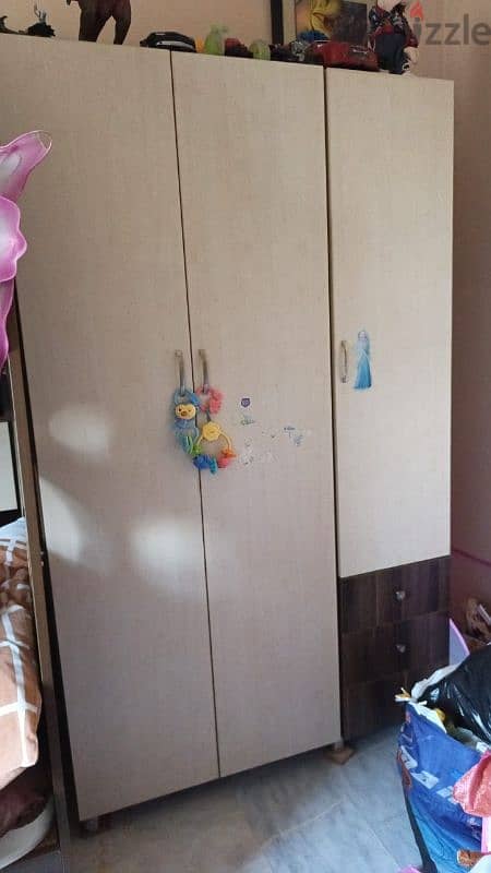 Triple Beds 2