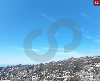 unobstructed view- maintained building- Feitroun REF#SE01581