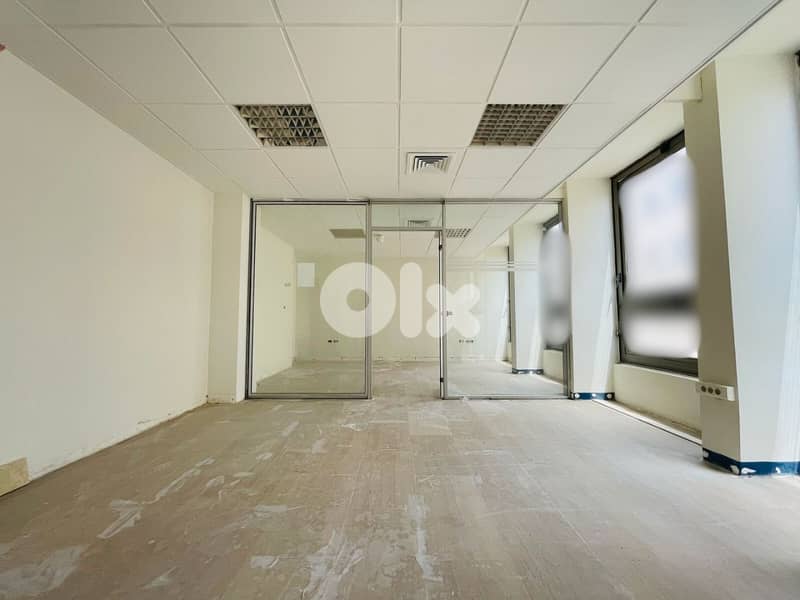 RAO26-4936 Office 105m for rent in Downtown Beirut, $ 1,750 cash 0