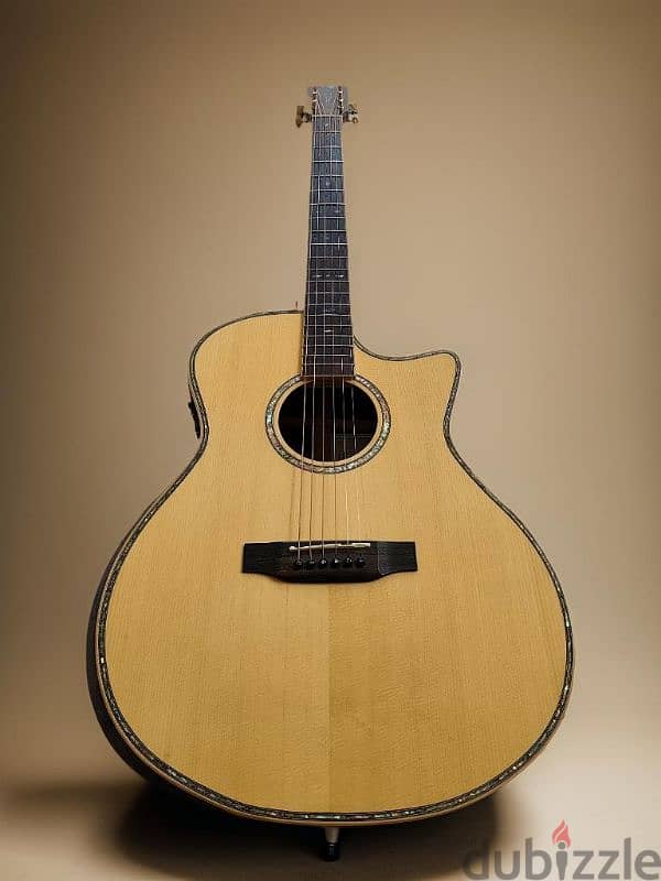 Acoustic Electric Guitar 0