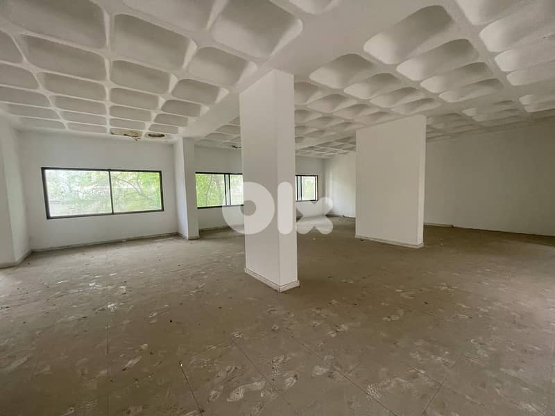 RA26-4773 Office 200m2 for sale in Zalka, $ 350,000 cash 0