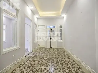 Cozy Traditional Flat | Prime Area | Balcony