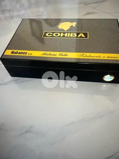 cigar humidor