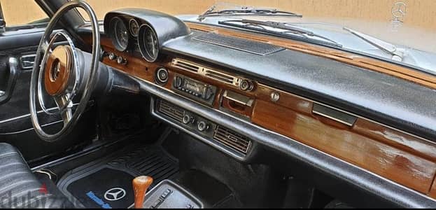 Mercedes-Benz 240/260/280 1971 Mercedes-Benz 240/260/280 1971