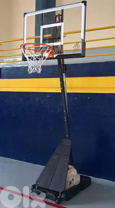 Now 230$ was 380$ movable hoop basketball stand