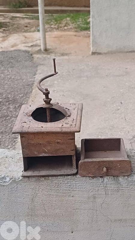 antique 6