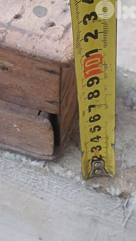 antique 8