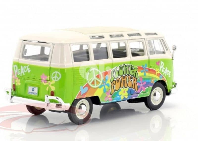 V. W T1 Samba Bus diecast car model 1;24 3