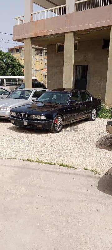 BMW 7-Series 1987