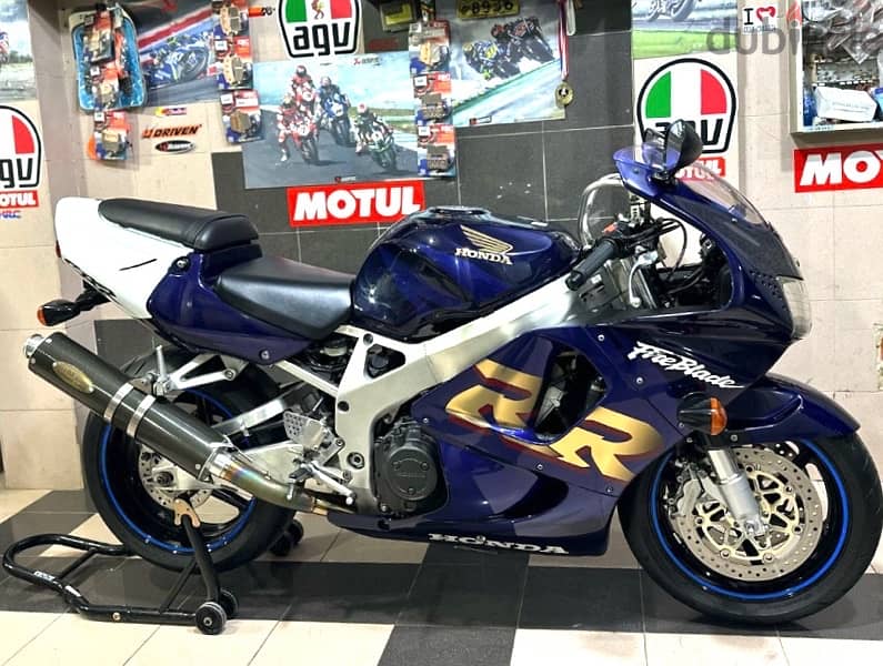 Honda Cbr 900  fireblade 1