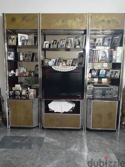 bookshelf and tv cabinet