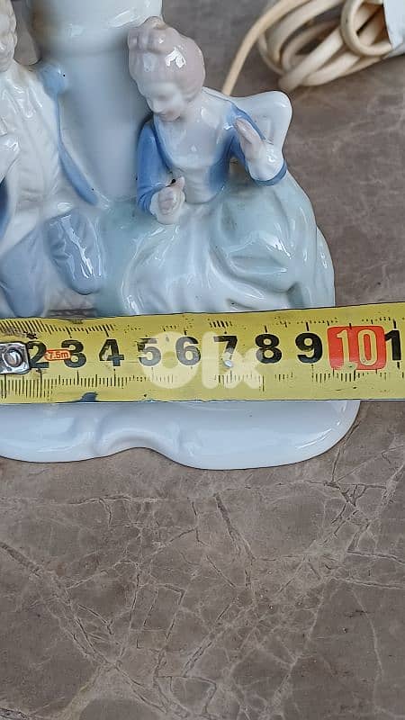 antique 12