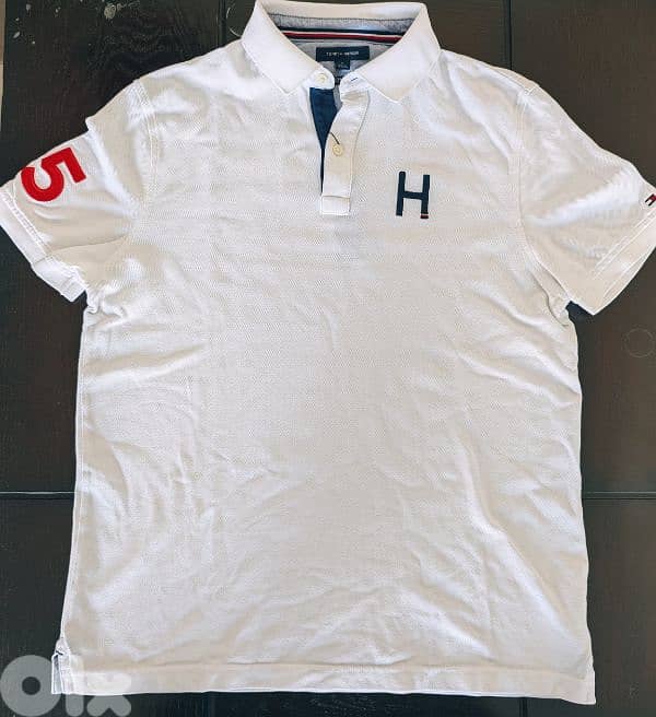 tommy hilfiger tshirt size M regular 0