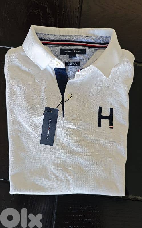 tommy hilfiger tshirt size M regular 2