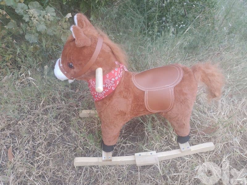 swing horse with voice 0