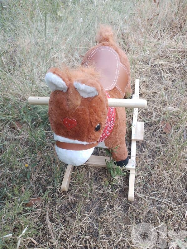 swing horse with voice 1