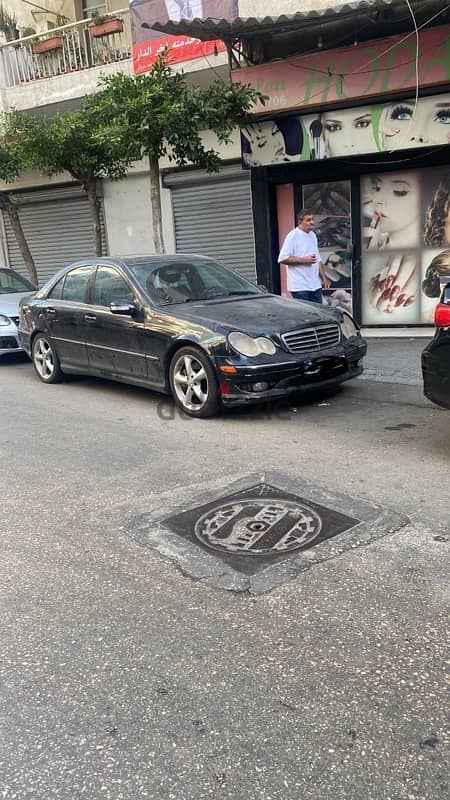 Mercedes-Benz C-Class 2006 0