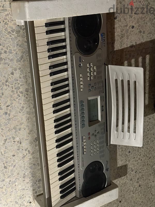 piano like new 6