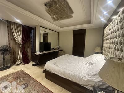 Apartment for Sale in Ain el Mraiseh - شقة رائعة للبيع في عين المريسة
