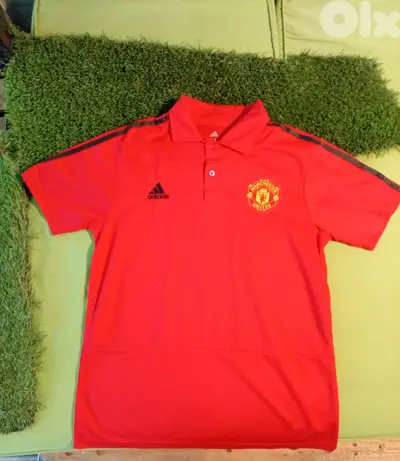 Manchester United Football T-Shirt (Made in Thailand)