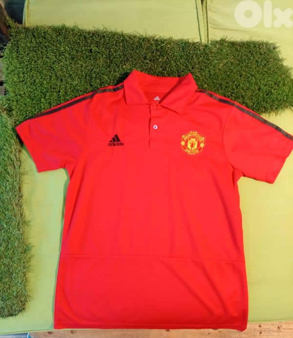 Manchester United Football T-Shirt (Made in Thailand) 0