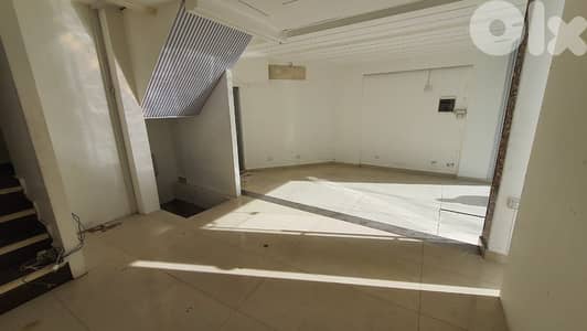 Shop for sale in mar Eliasمحل للبيع في مار الياس