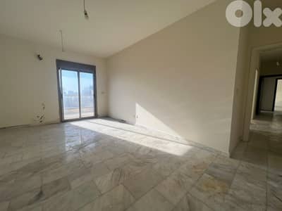 Apartment for sale in Hamra شقة للبيع في الحمرا