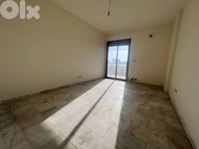 Apartment for sale in Hamra شقة للبيع في الحمرا