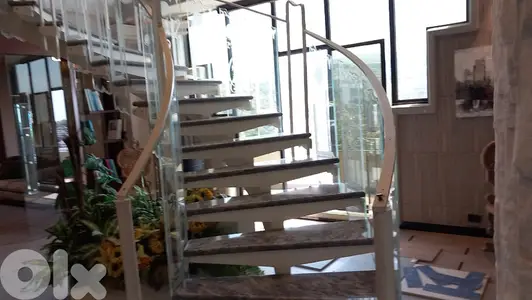 300 Sqm | Office Duplex For rent In Mansourieh