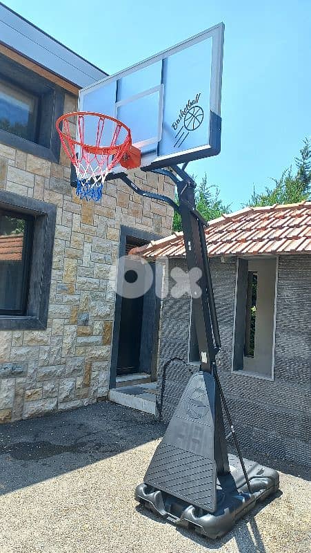 Now 425$ before 600$ hoop basketball stand 0