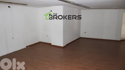 Shop for Rent in Achrafieh   محل للايجار في الأشرفية